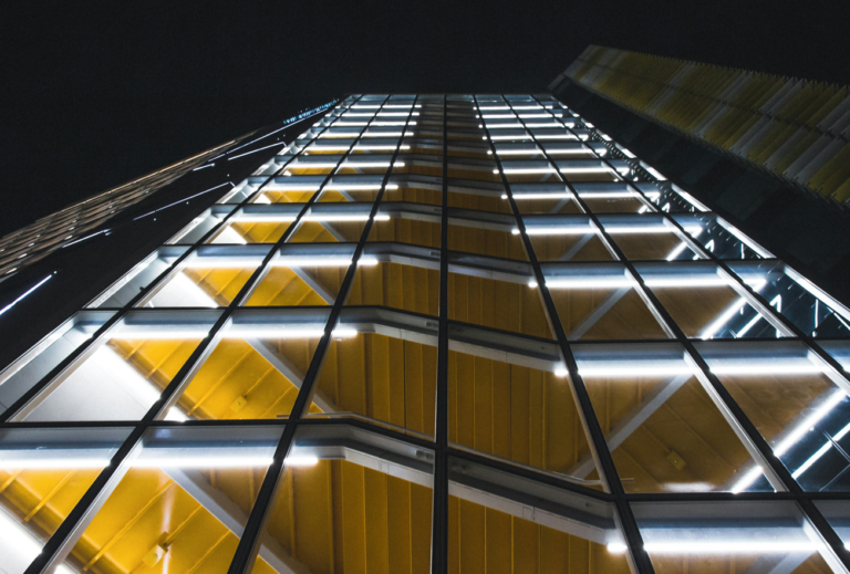 iluminação LED para edifícios comerciais